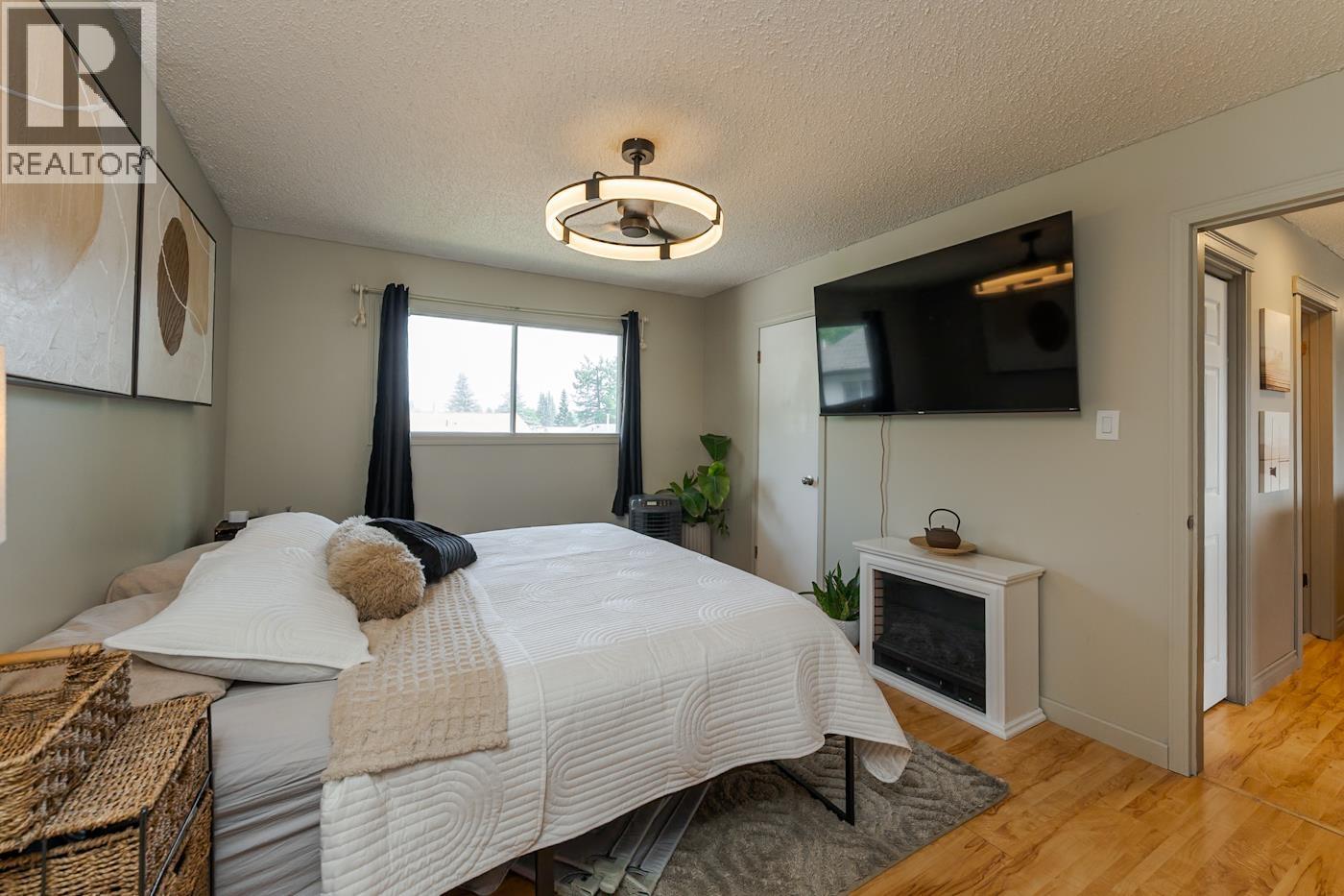 276 MORAN CRESCENT - 21