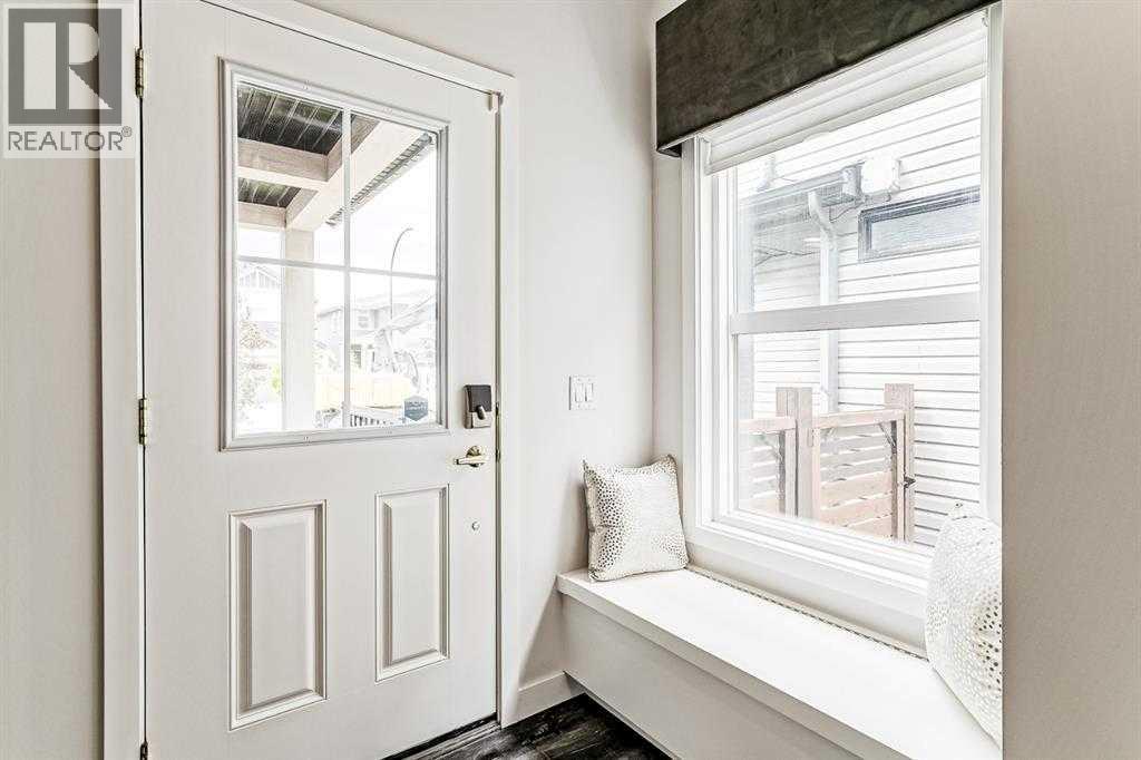 22 Howse Mount NE - 40
