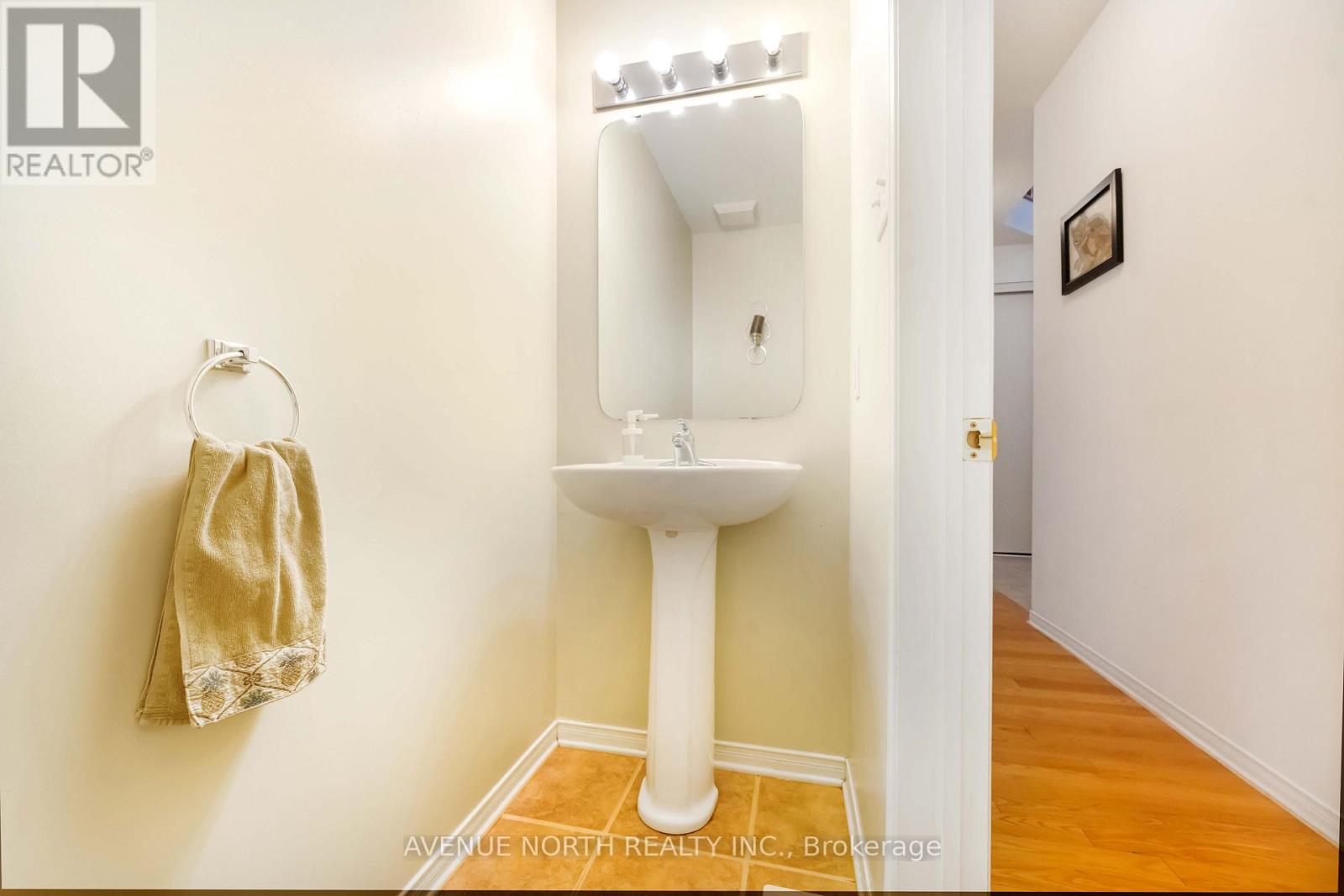 23 HEARTHSTONE PLACE - 14