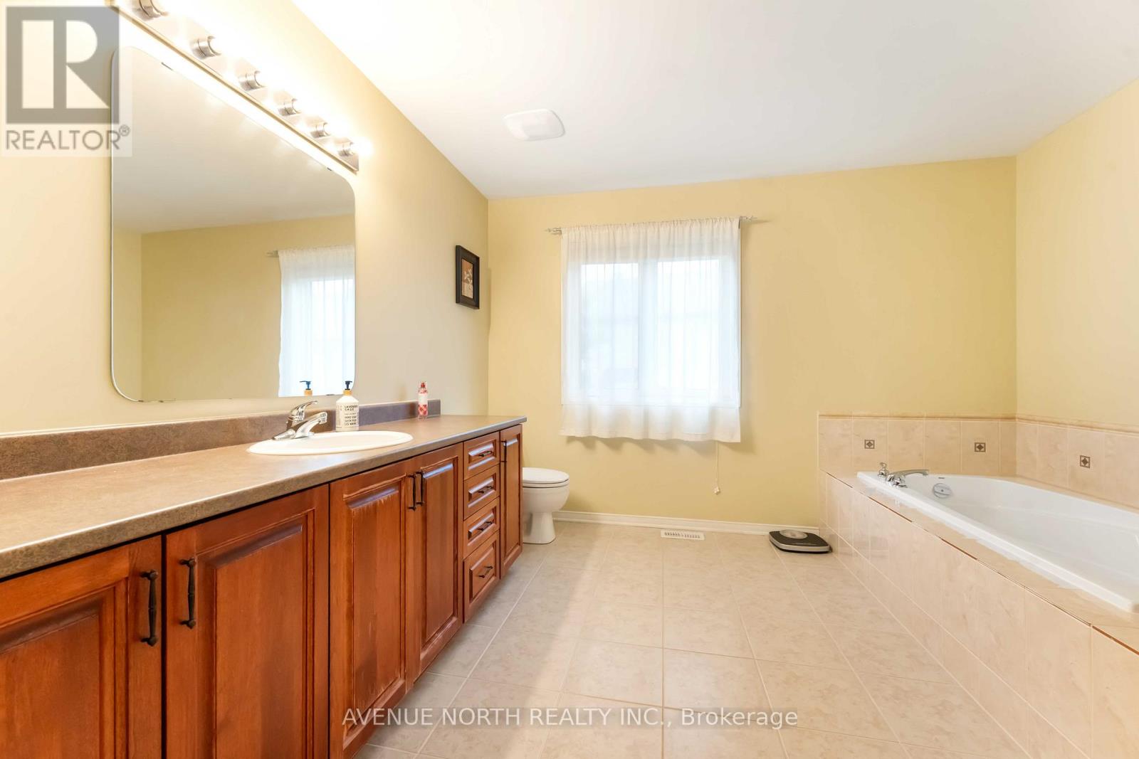 23 HEARTHSTONE PLACE - 18