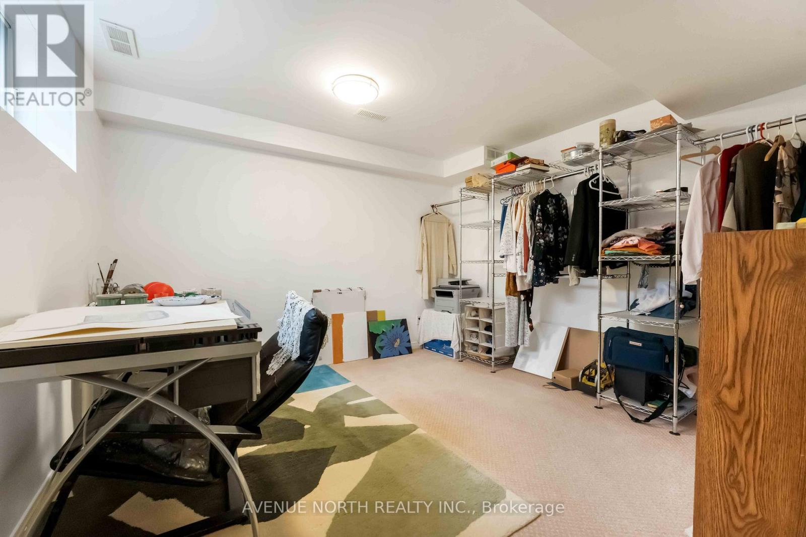 23 HEARTHSTONE PLACE - 27
