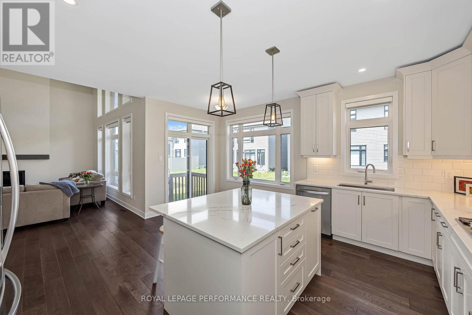 414 LONGWORTH AVENUE - 13