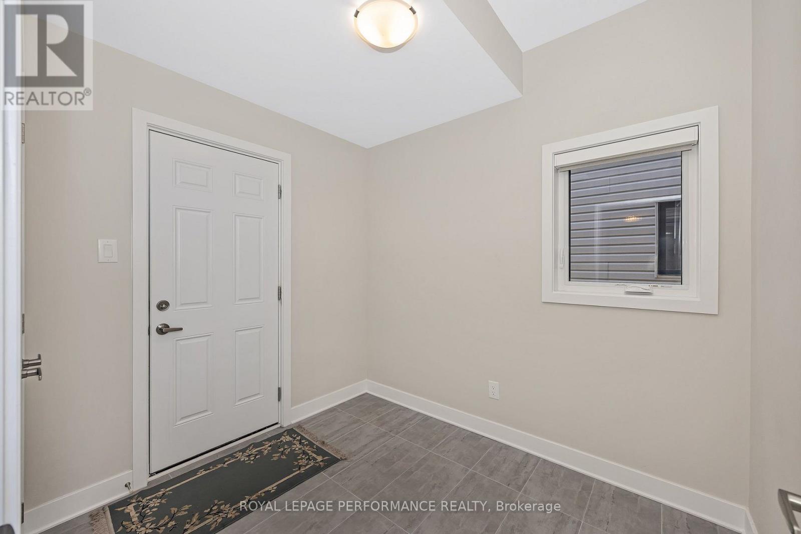 414 LONGWORTH AVENUE - 17