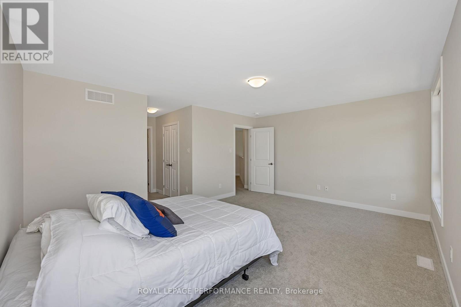 414 LONGWORTH AVENUE - 30