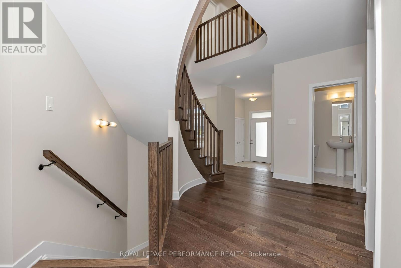 414 LONGWORTH AVENUE - 36