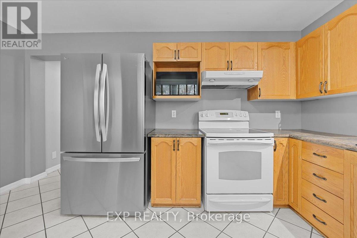 851 BEAUREGARD CRESCENT - 14
