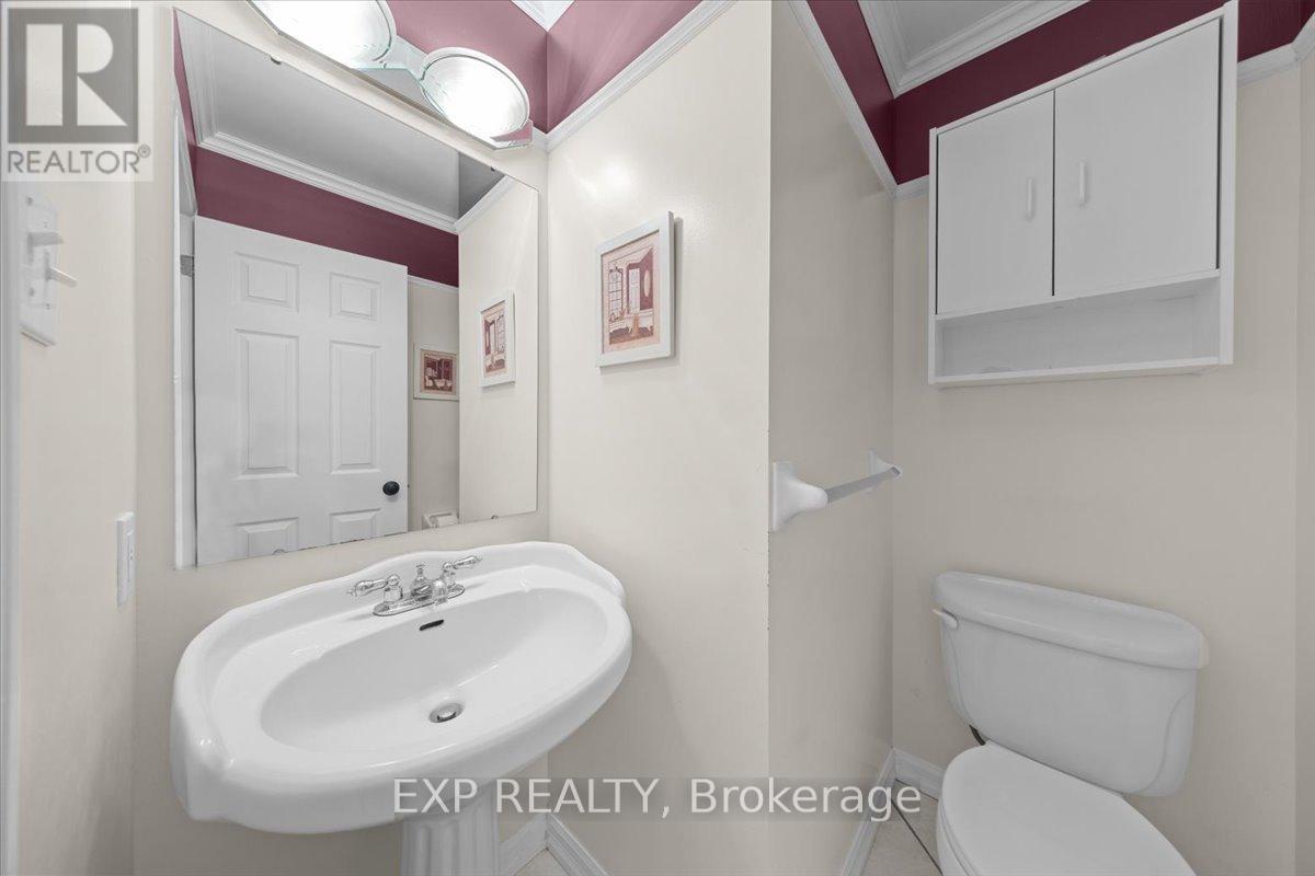 851 BEAUREGARD CRESCENT - 3