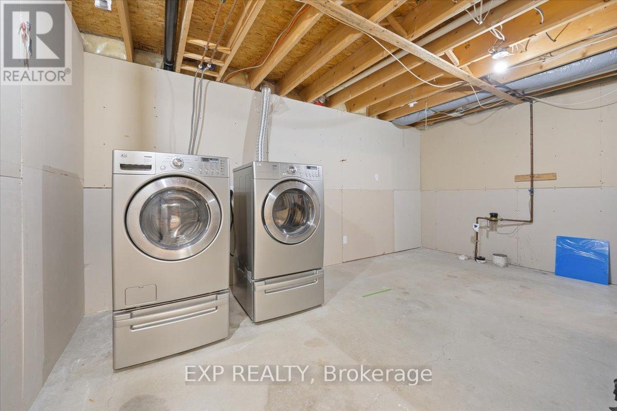 851 BEAUREGARD CRESCENT - 30