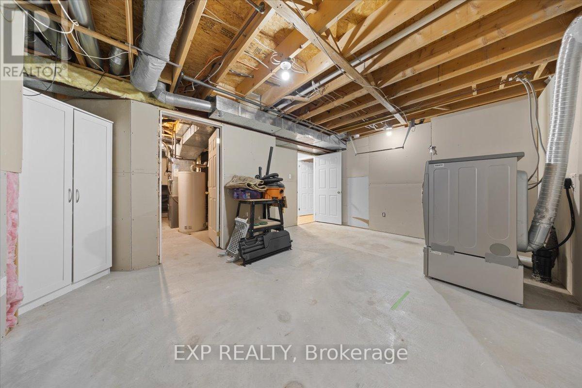 851 BEAUREGARD CRESCENT - 31