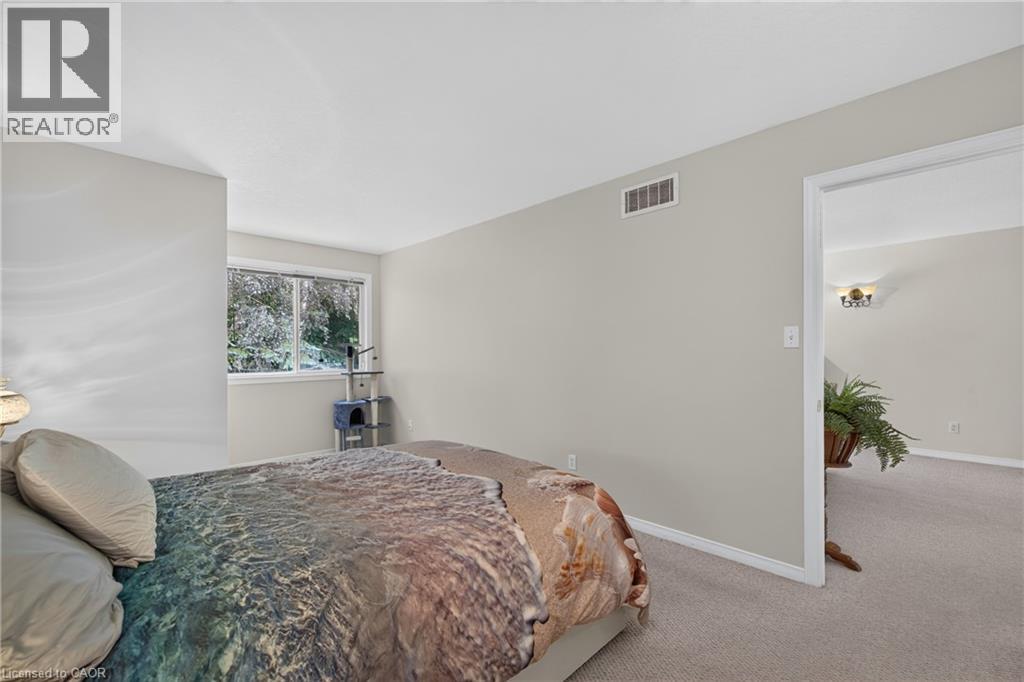95 TOVELL Drive - 19