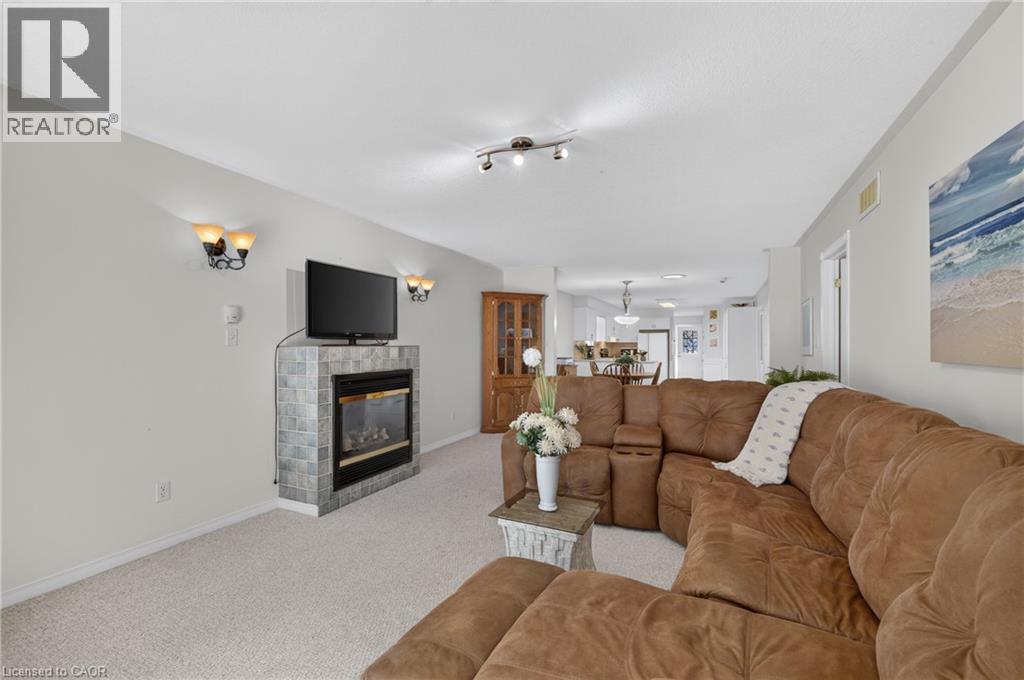 95 TOVELL Drive - 17