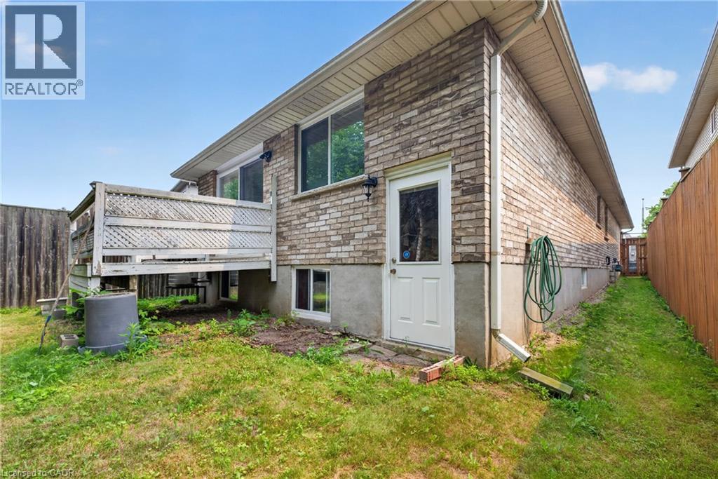 95 TOVELL Drive - 33