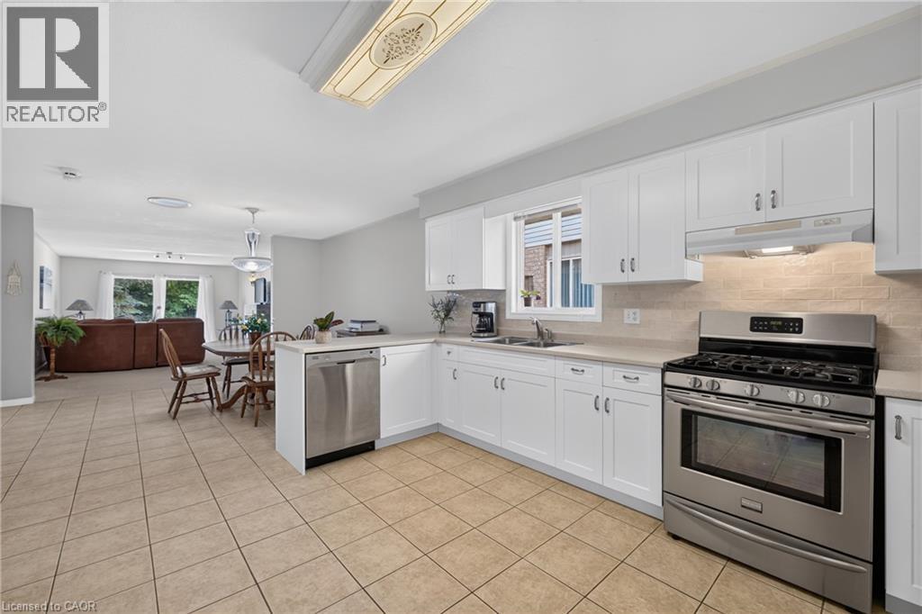 95 TOVELL Drive - 6