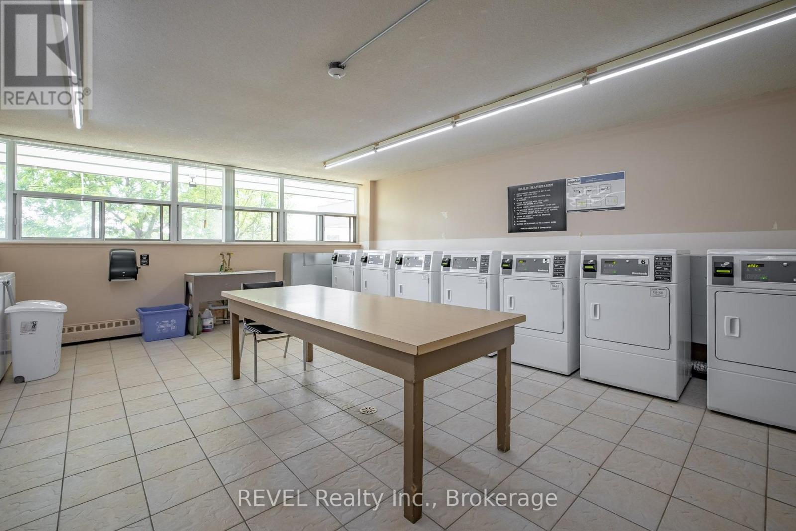 #809 215 GLENRIDGE AVENUE - 10