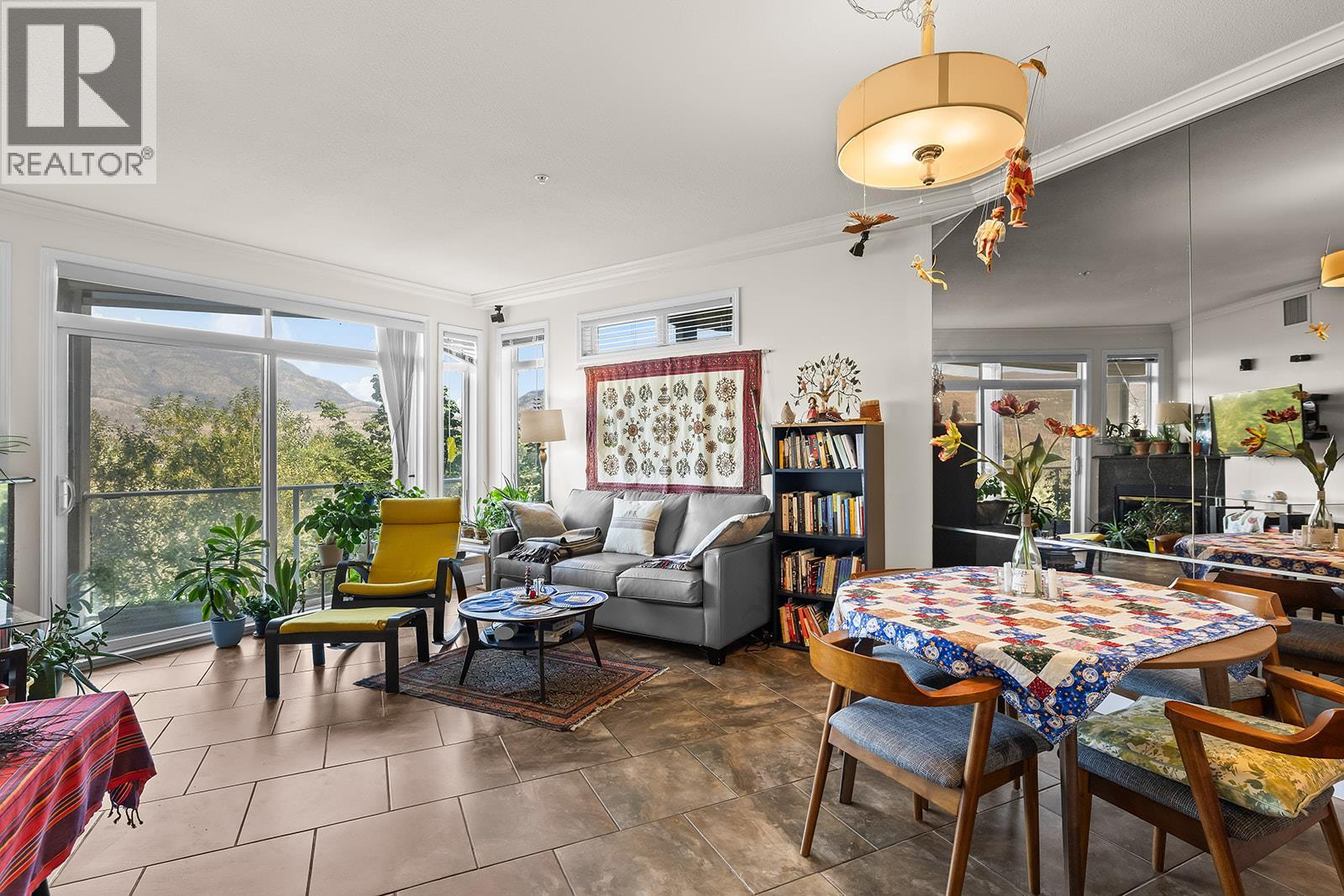 #404 1088 Sunset Drive - 15