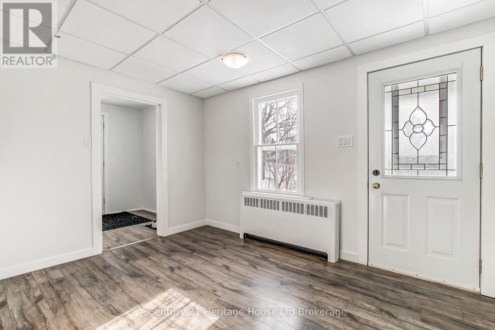 152 CHARLES STREET E - 18