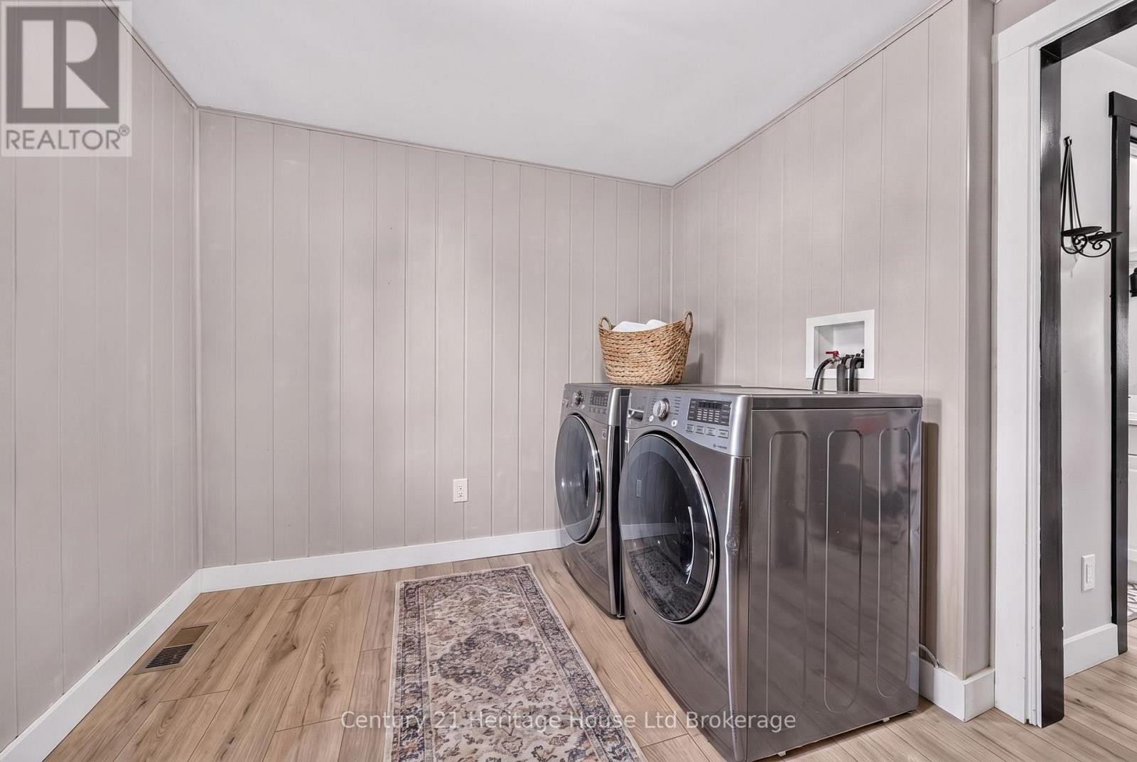 10 PEARL STREET - Image 18