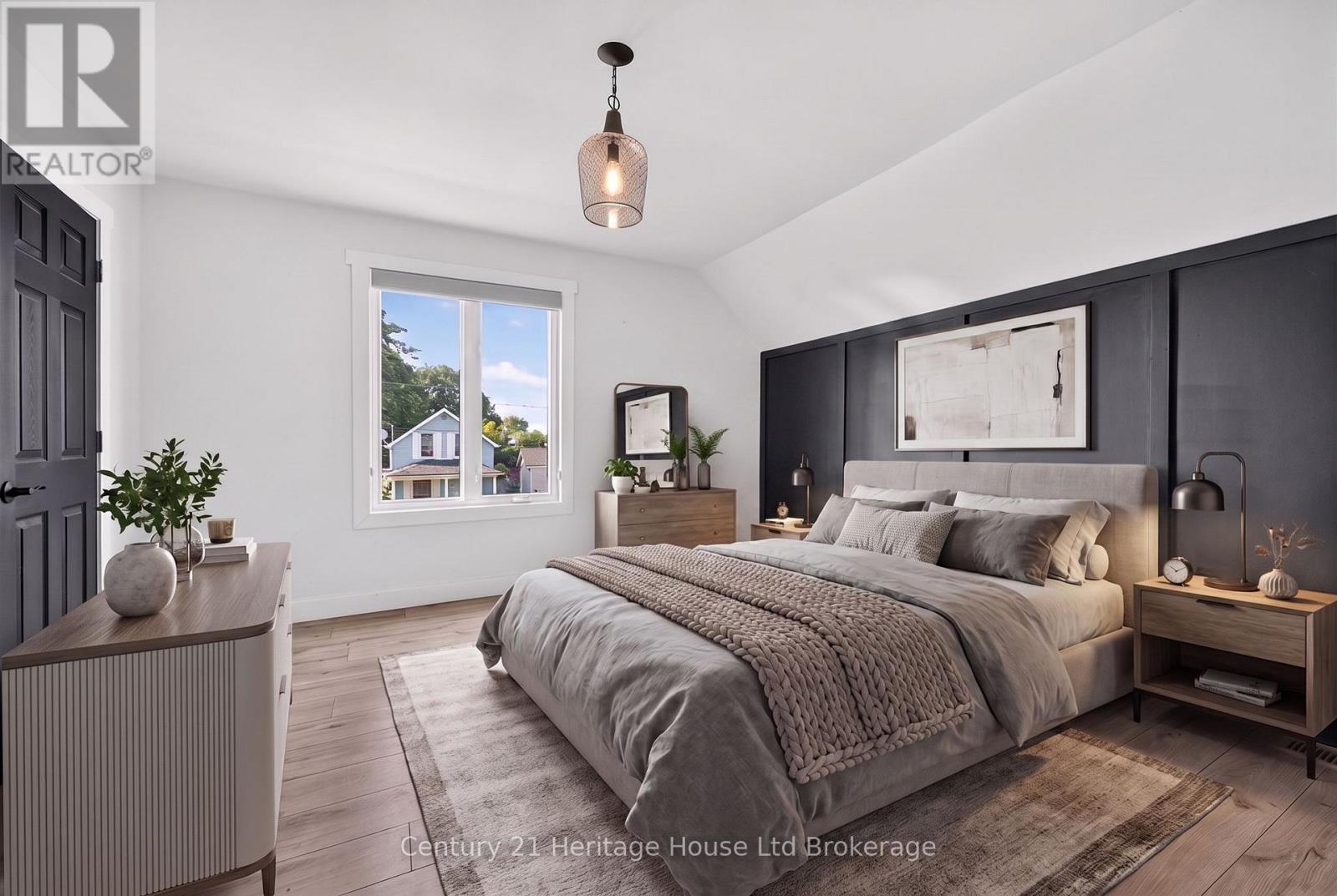10 PEARL STREET - Image 19