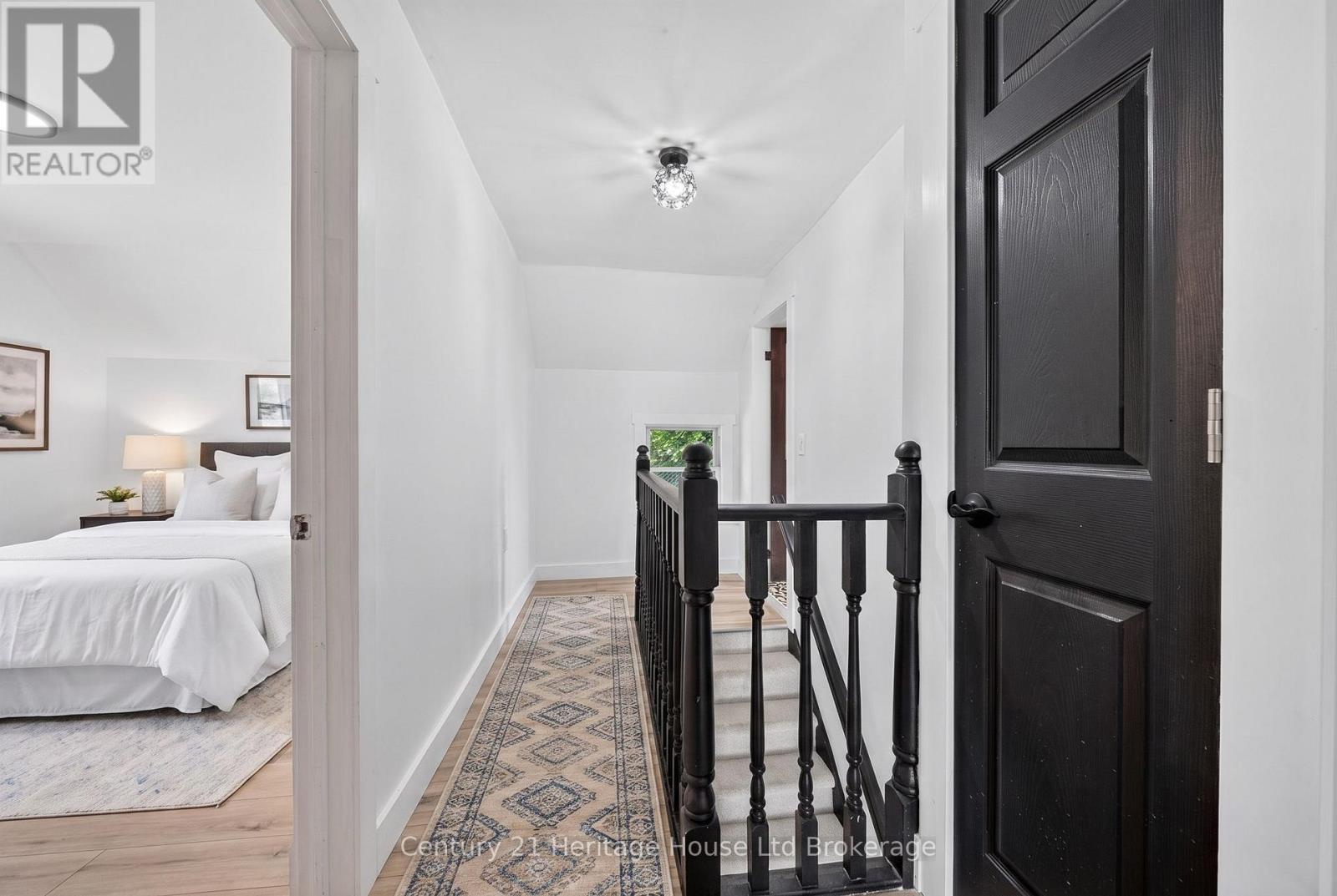 10 PEARL STREET - Image 23