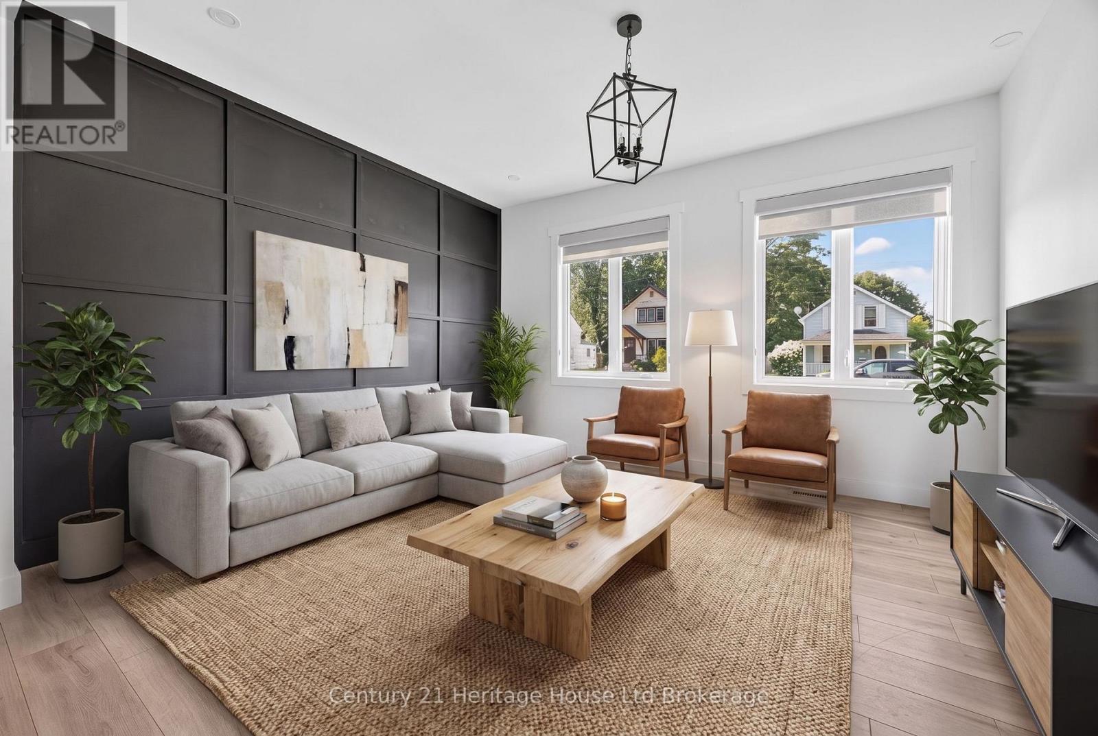 10 PEARL STREET - Image 3