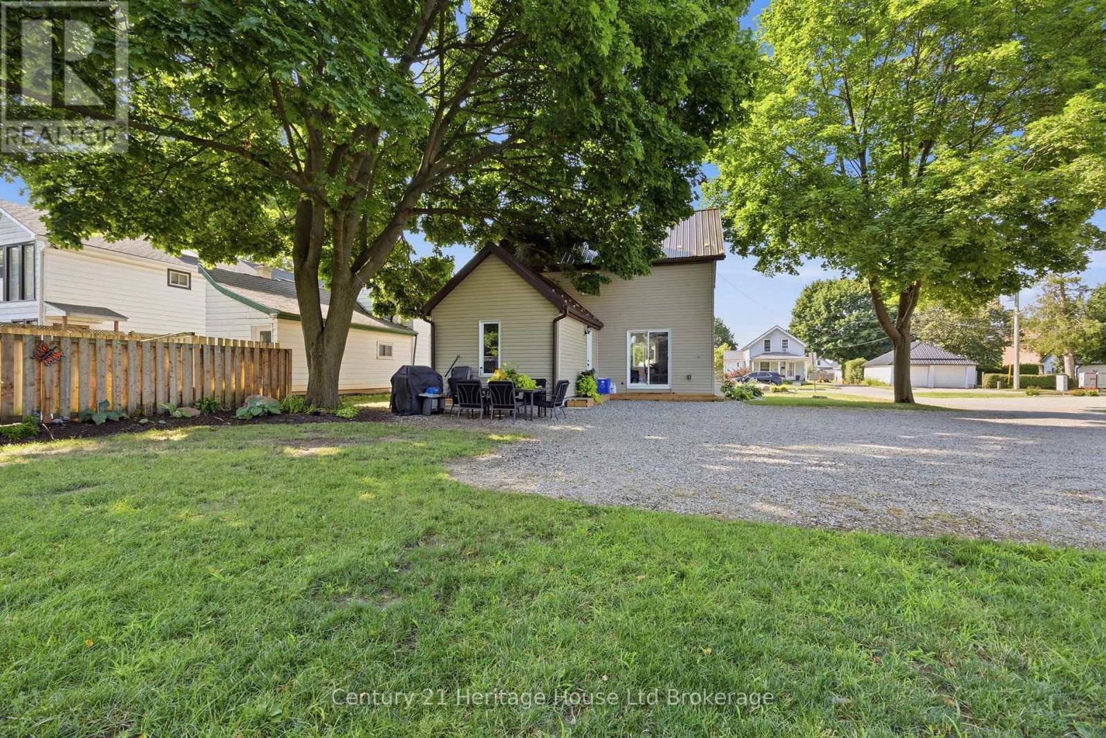 10 PEARL STREET - Image 31