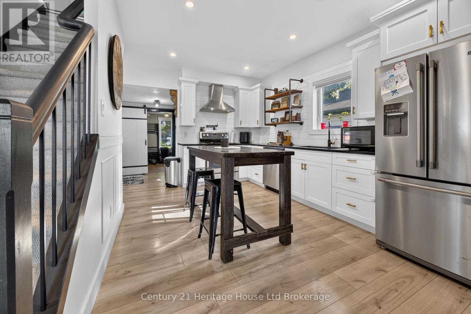 10 PEARL STREET - Image 6
