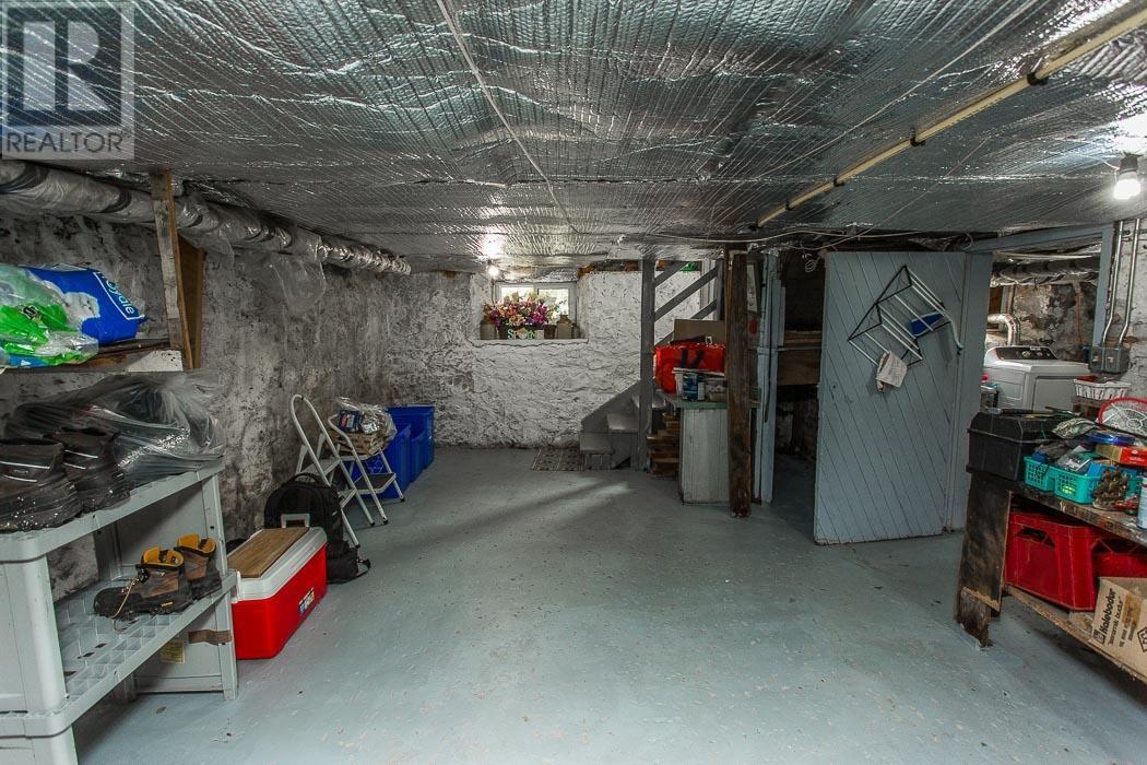 17 Huron ST W - 33
