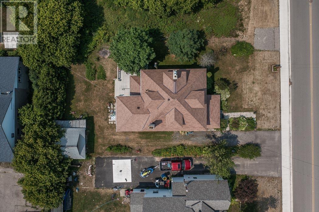 17 Huron ST W - 39
