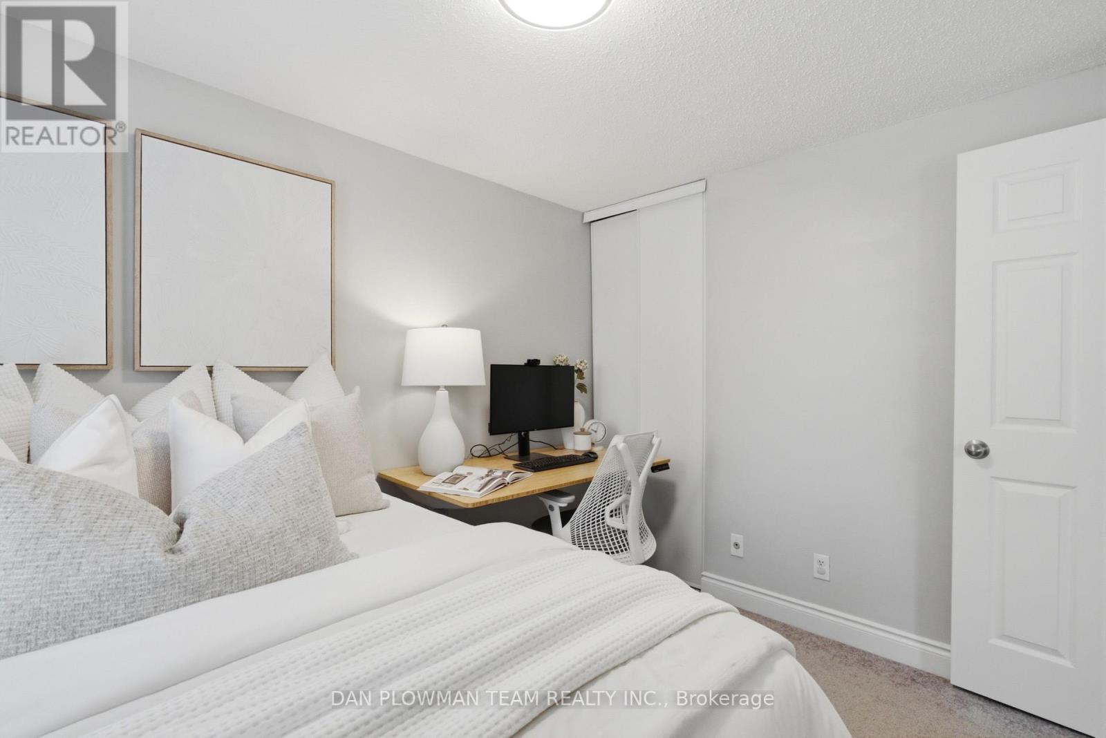 93 KIRBY CRESCENT - 21