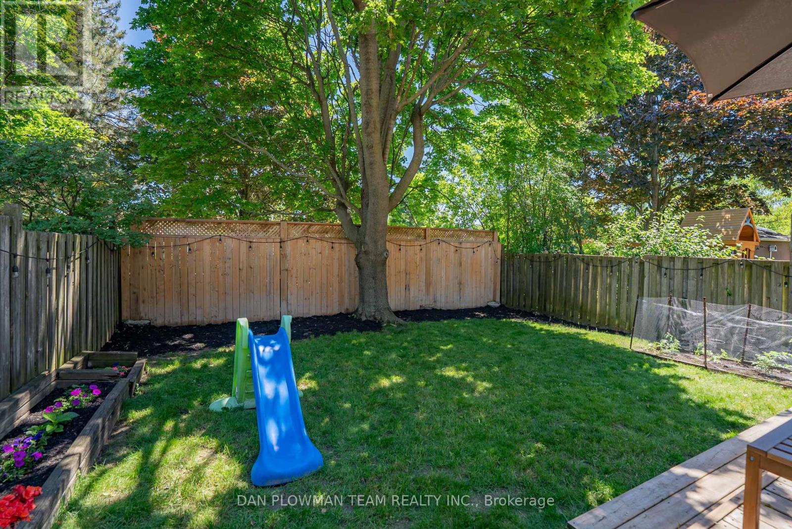 93 KIRBY CRESCENT - 28
