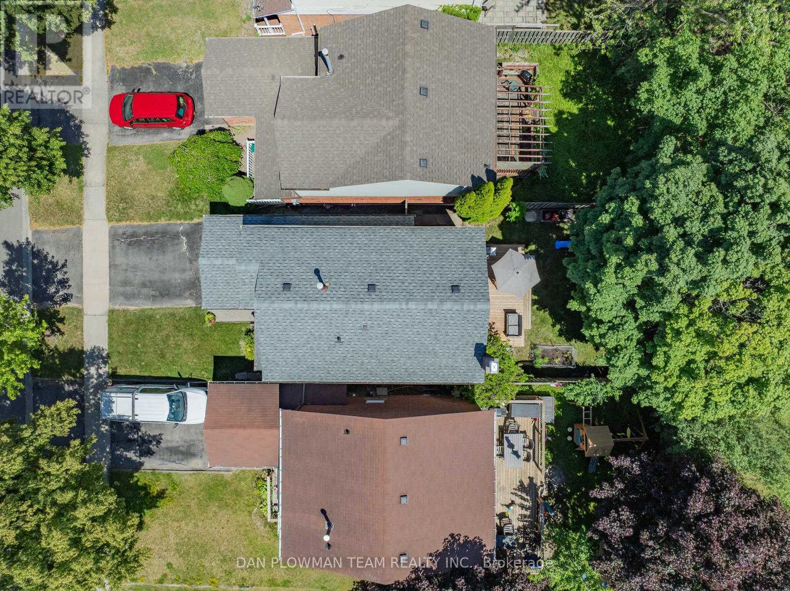 93 KIRBY CRESCENT - 33