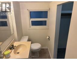 52 21163 Lougheed Highway, Maple Ridge, BC V2X2R4 Photo 12