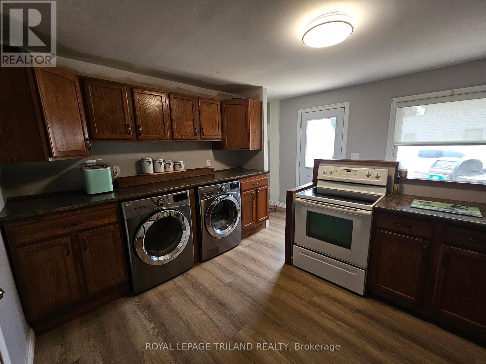 177 FURNIVAL ROAD - Image 5
