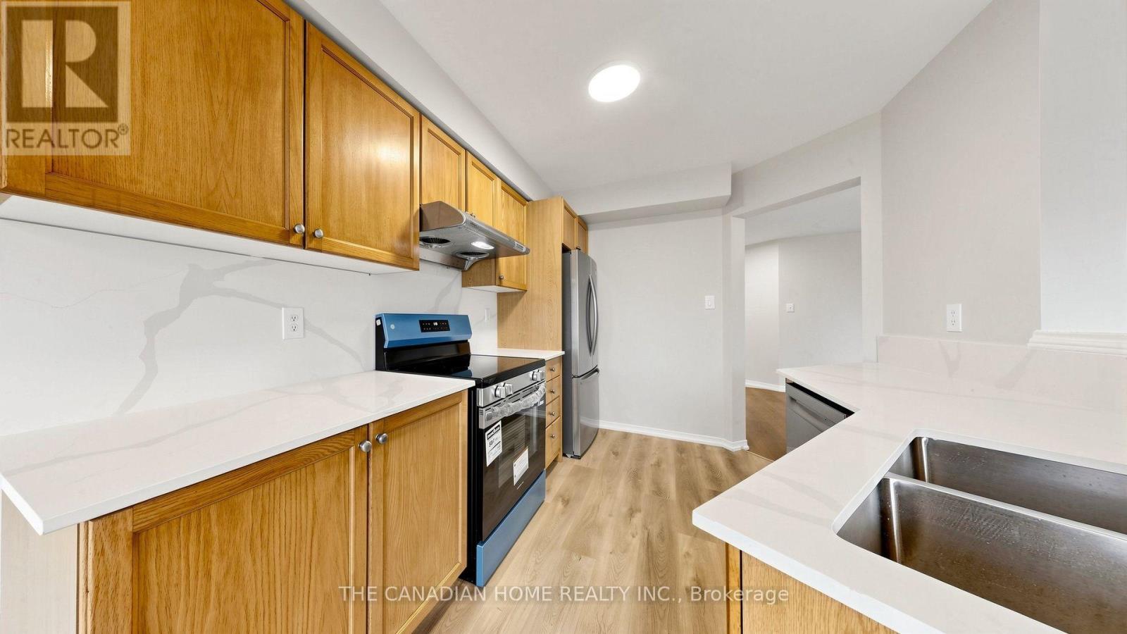 31 LAURENDALE AVENUE - 13