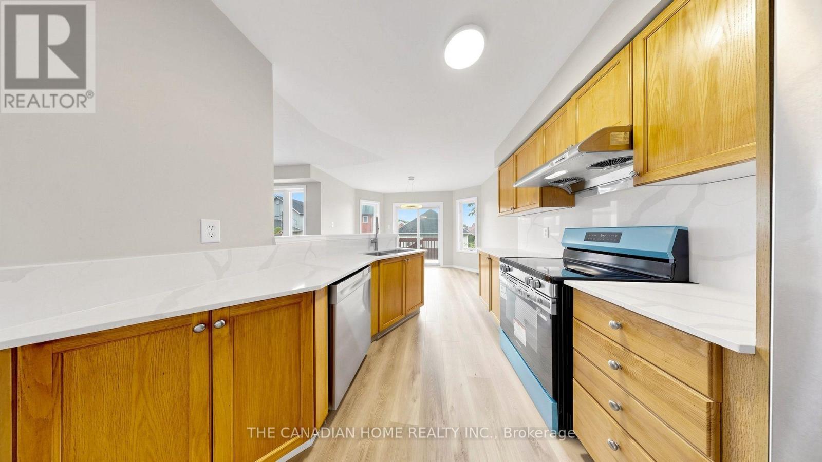 31 LAURENDALE AVENUE - 15
