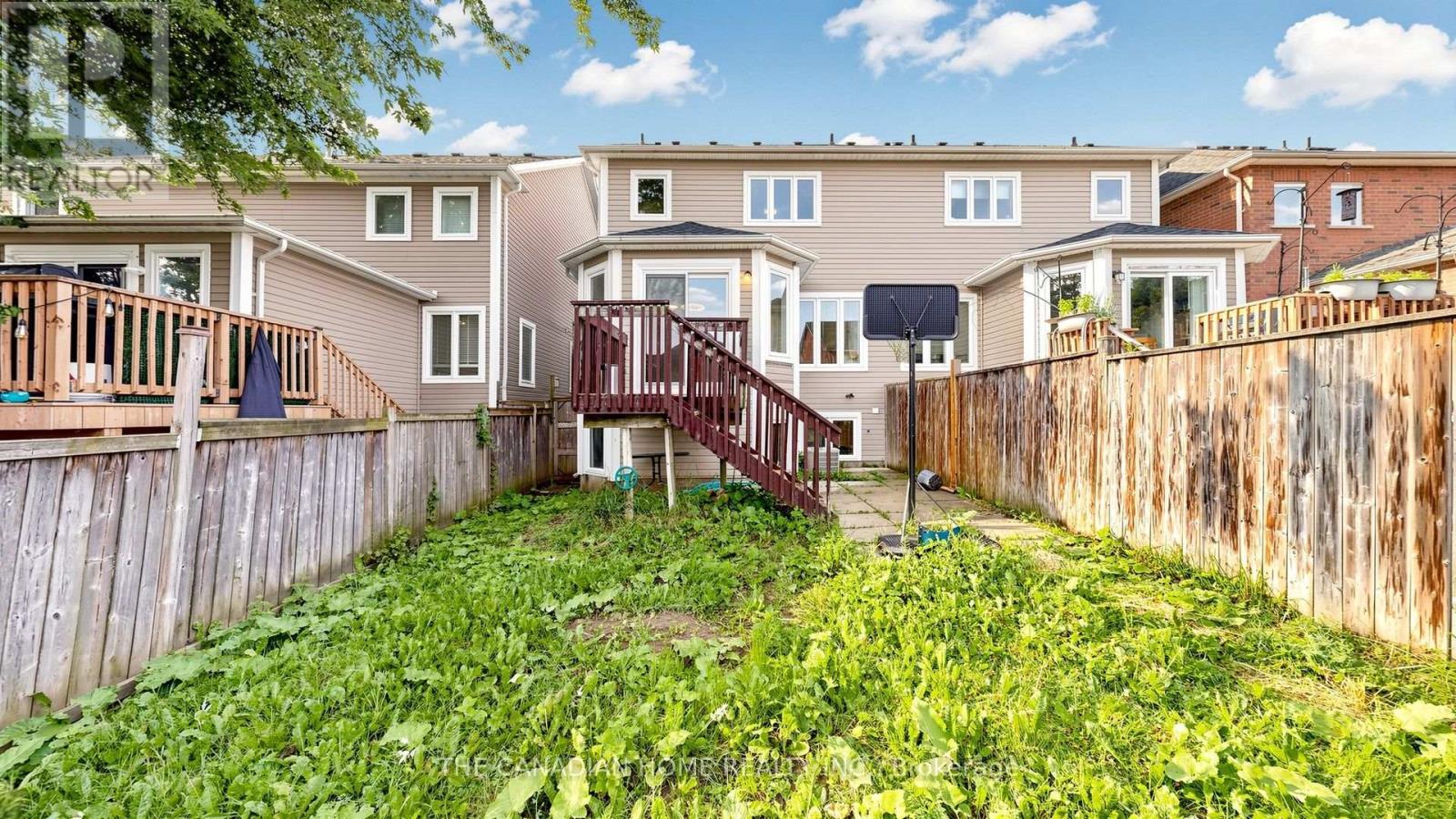 31 LAURENDALE AVENUE - 49