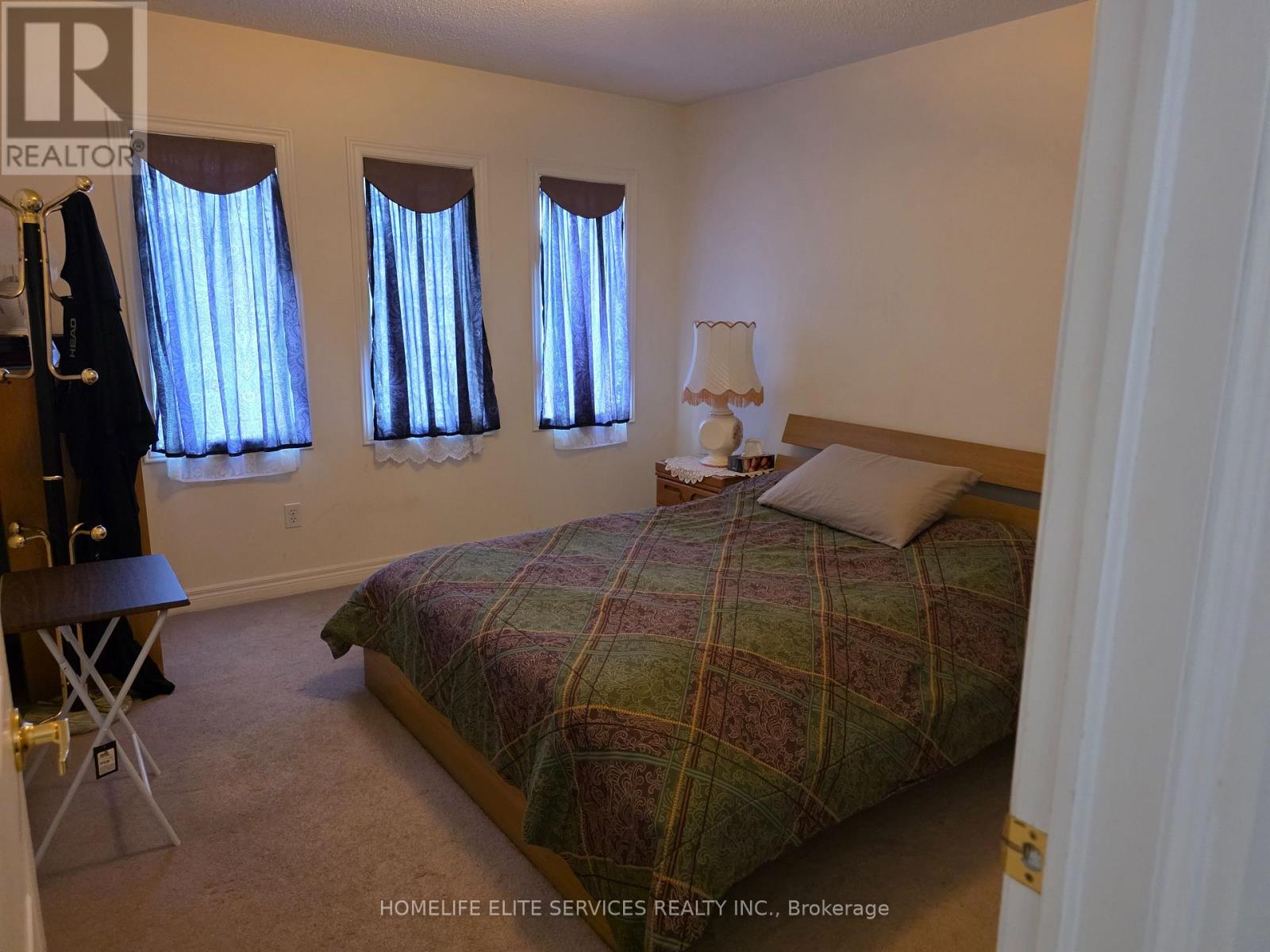 65 STAYNOR CRESCENT - 5