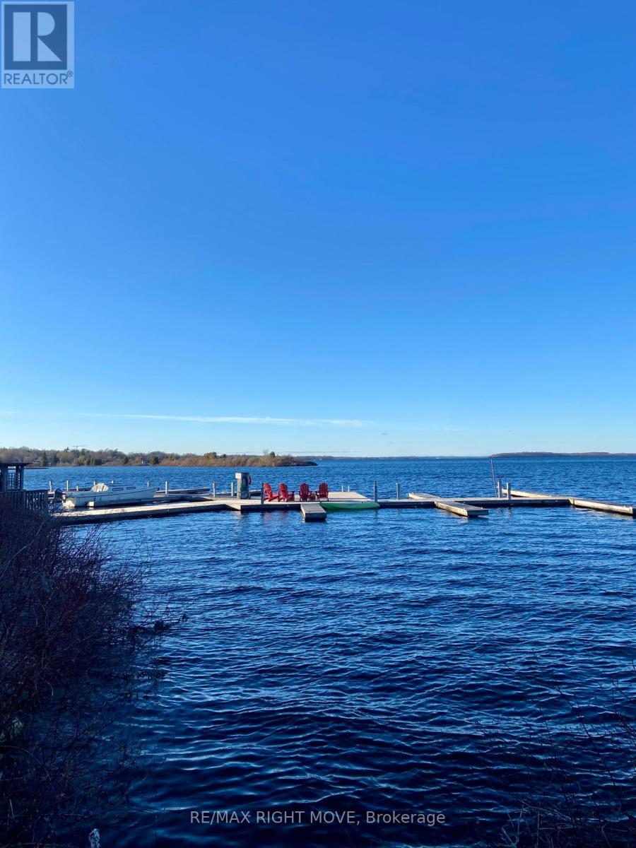 #109 140 CEDAR ISLAND ROAD - 32