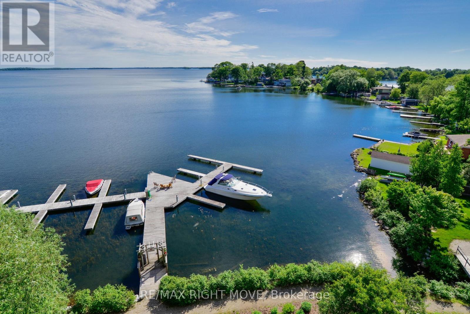 #109 140 CEDAR ISLAND ROAD - 36