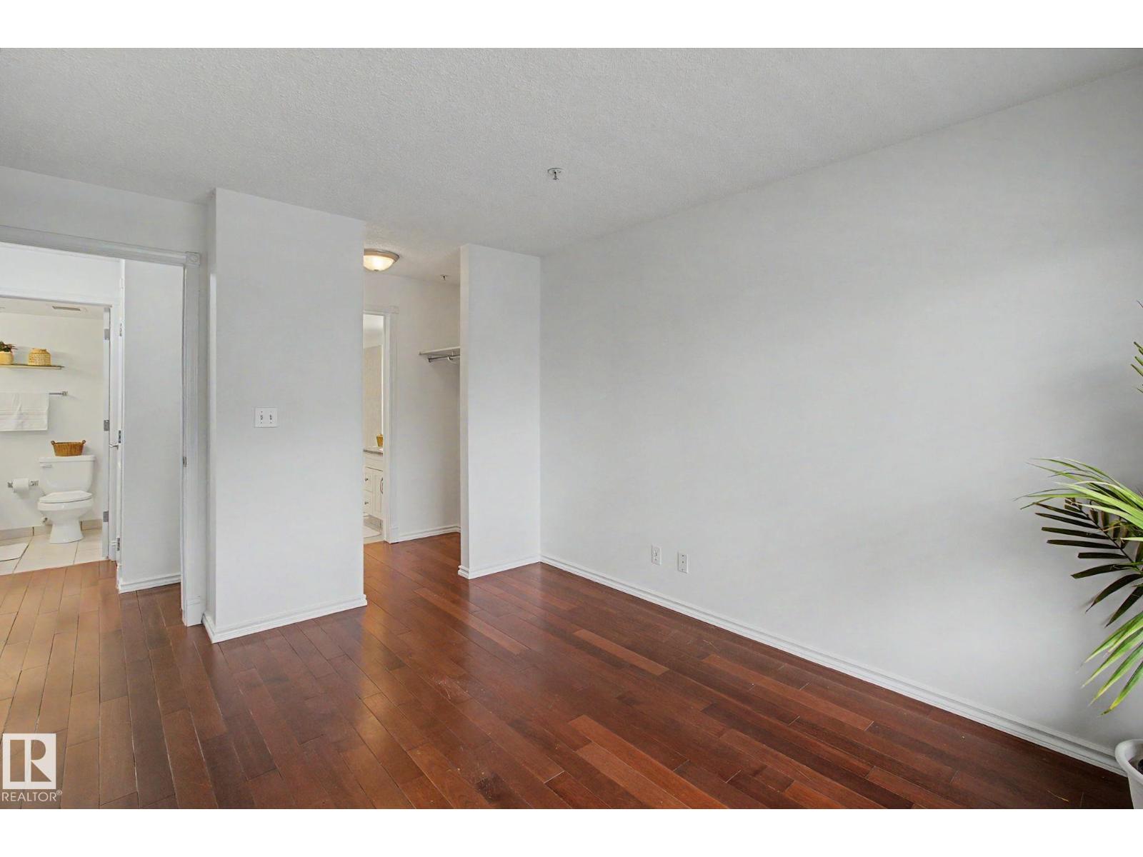 #213 17404 64 AV NW - 18