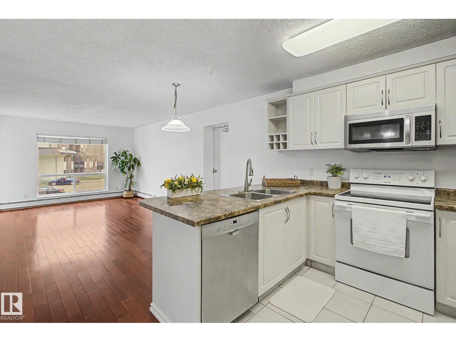 #213 17404 64 AV NW - 13