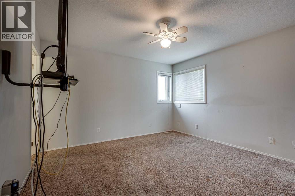 82 Ruttan Close - 13