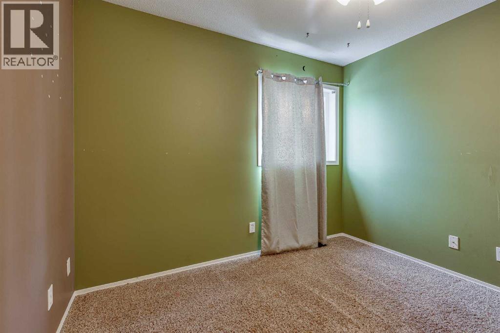 82 Ruttan Close - 19