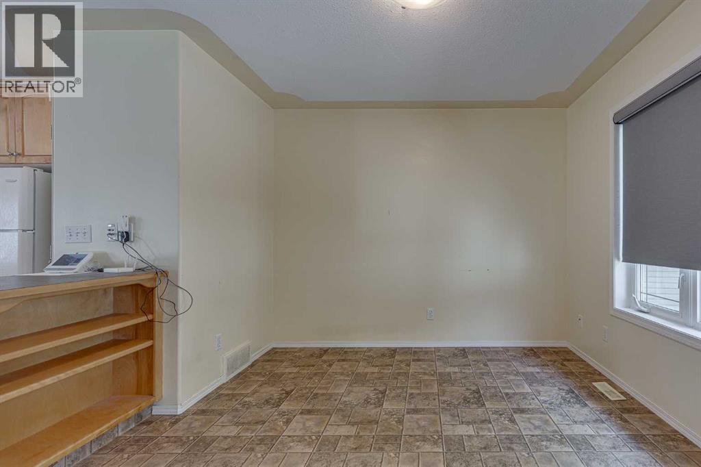 82 Ruttan Close - 6