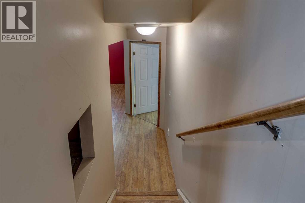 82 Ruttan Close - 30