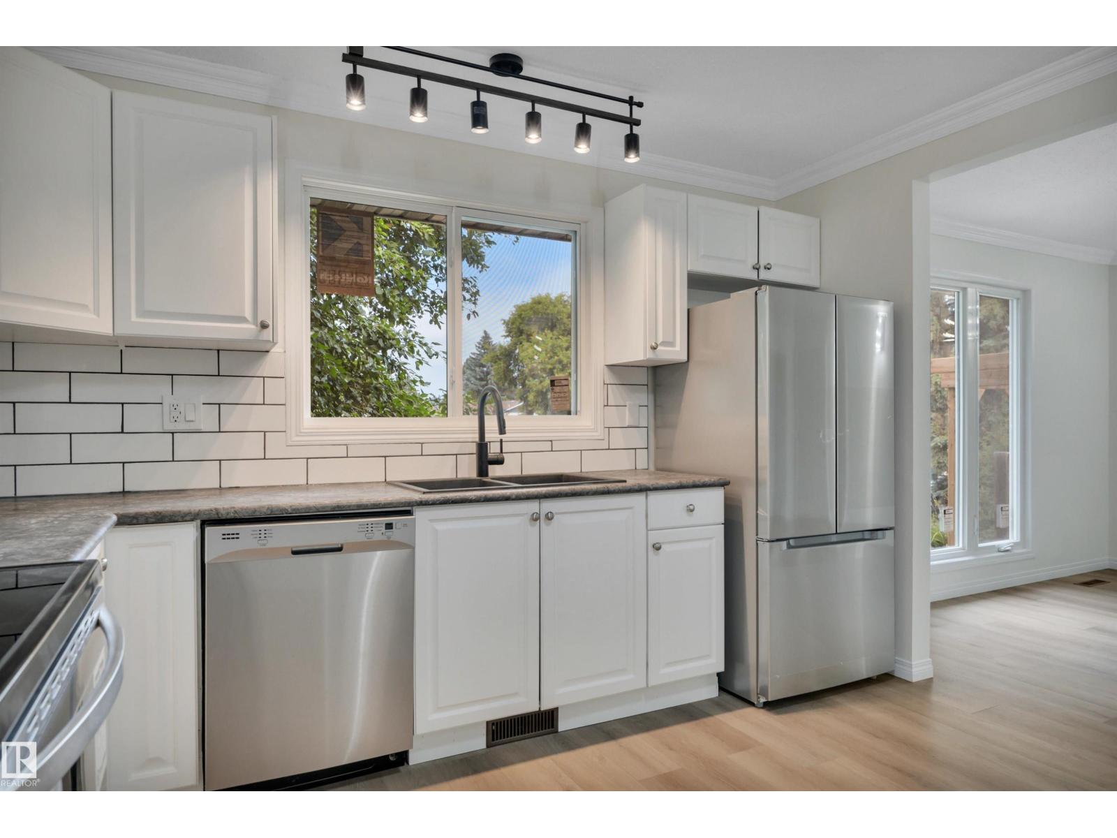 3607 53 street - 11