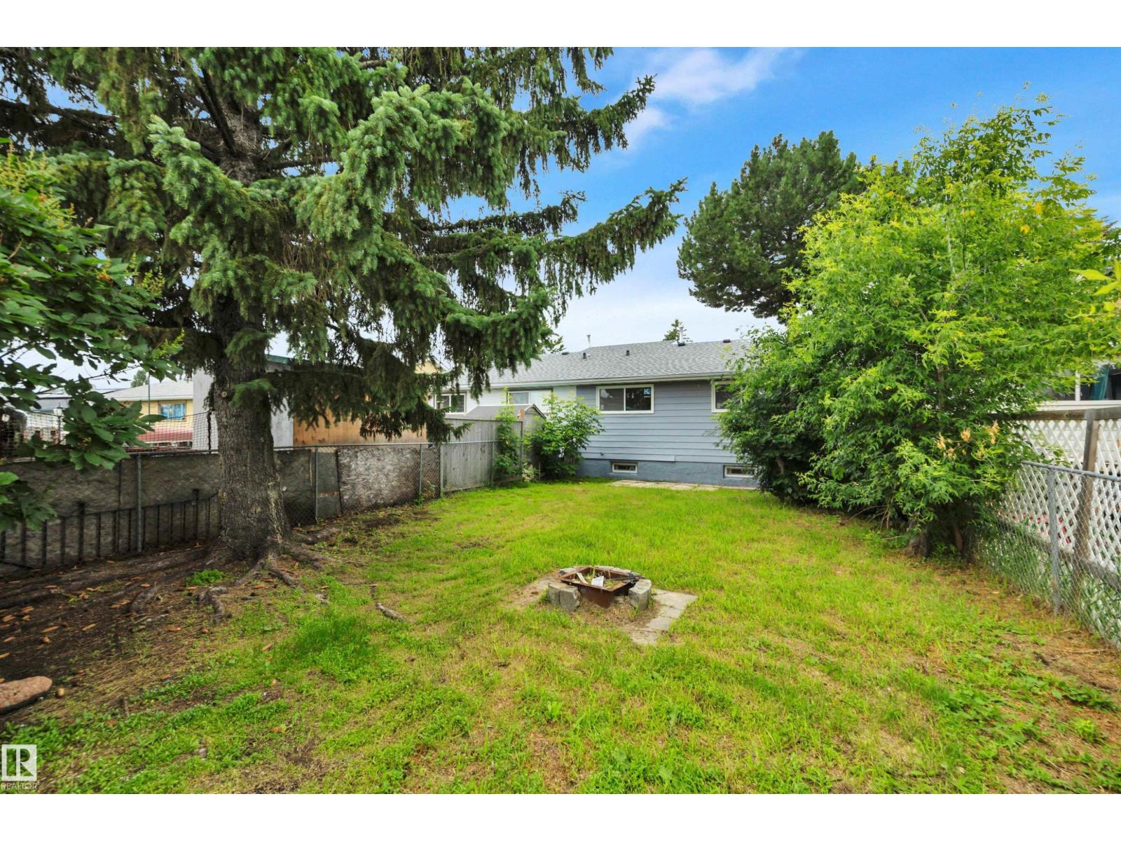 3607 53 street - 8