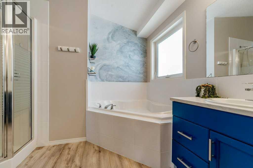 215 Grand River Boulevard W - 21