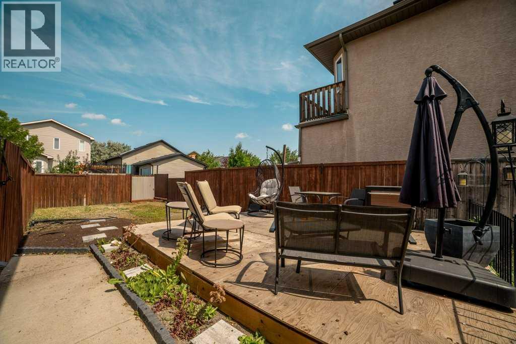 215 Grand River Boulevard W - 34