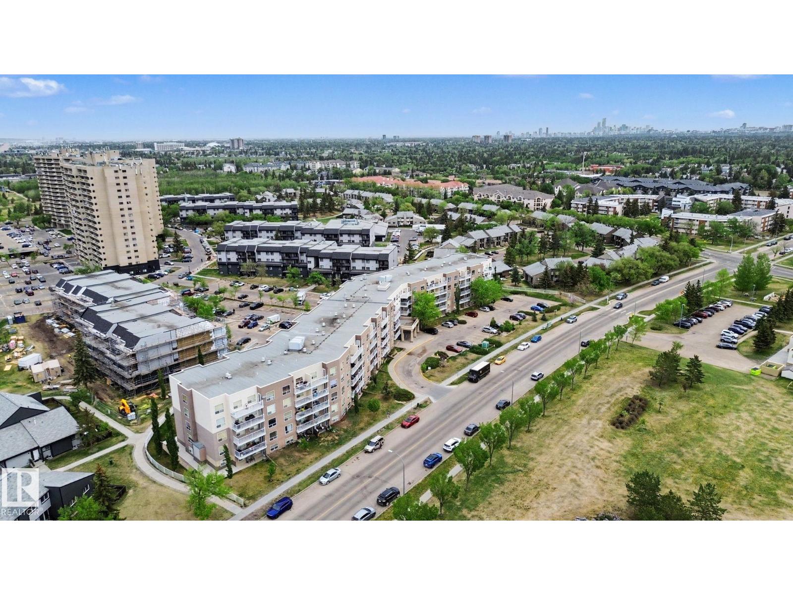 #213 17404 64 AV NW - 43